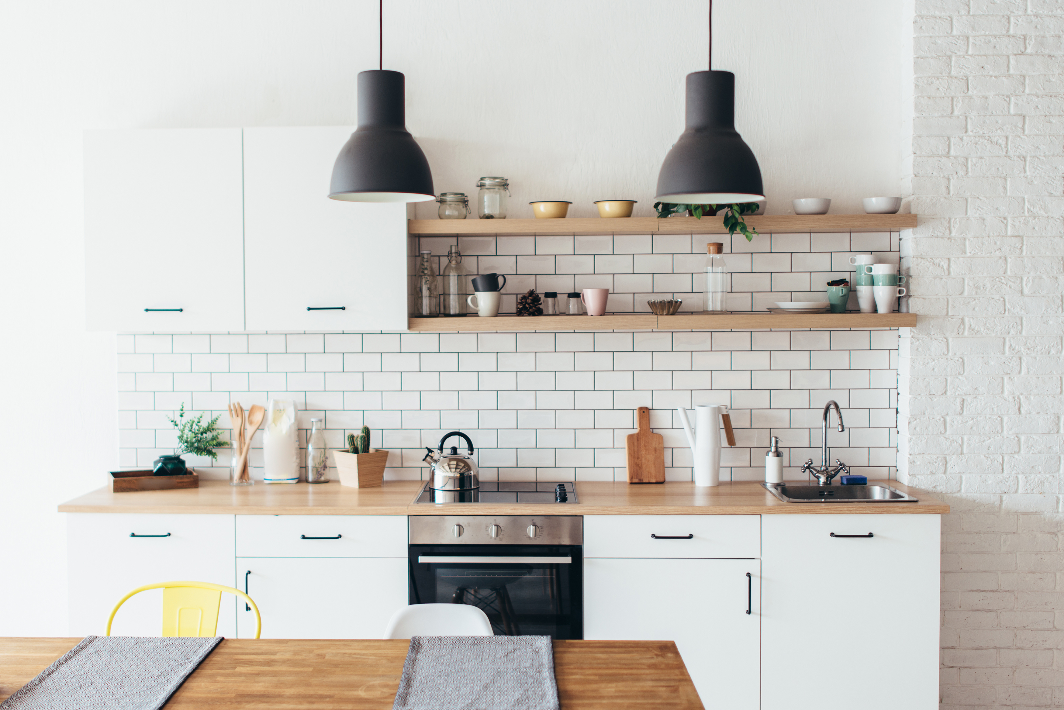 Modern kitchen remodeling project by Streamline Home Improvement in Metro Detroit